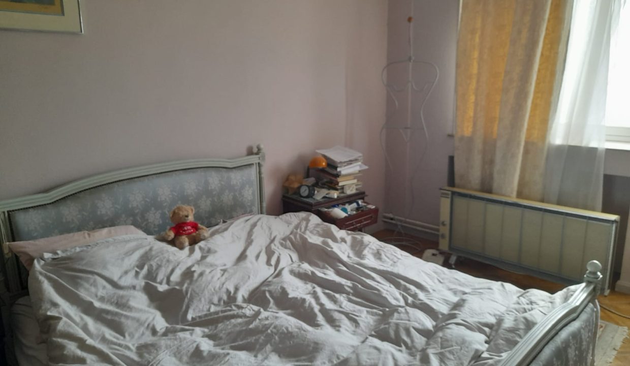 8. Chambre
